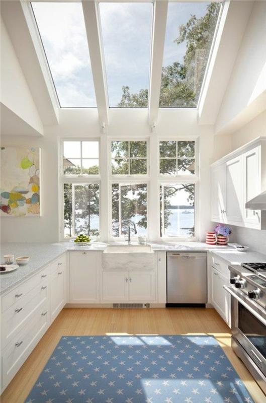 0-chic-and-modern-kitchen with-roof-glass-roof-blue-carpet-on-the-light-باركيه