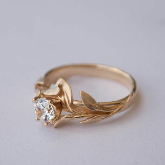 00-en-vacker-förlovningsring-kvinna-guld-och-diamanter-hur-att-välja-den-bästa-ringen