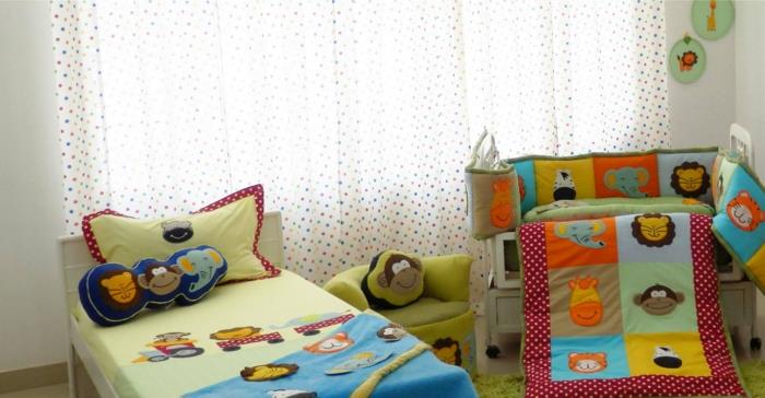 detská izba, farebná posteľná bielizeň a prikrývky so vzormi aplikácie hlavy zvierat v džungli, prispôsobte si kus nábytku s doplnkami k posteli