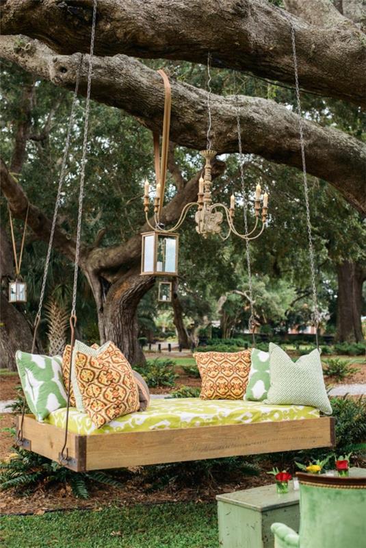 1-The-garden-swing-swing-outside