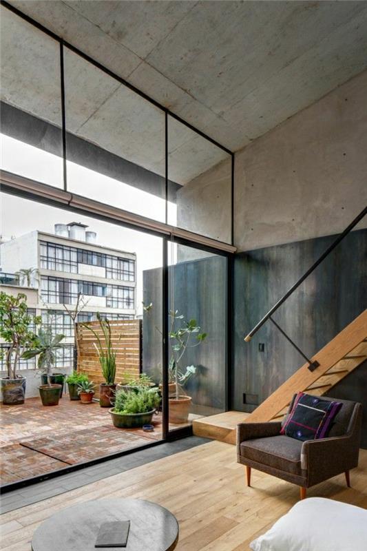 1-dielne-a-moderné-lofty-sklenená stena-terasa-zelené-rastliny-krásny-výhľad-rozľahlá-terasa