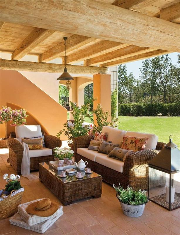 1-korgstol-vacker-idé-landskapsarkitektur-veranda-rotting-möbler-lågt korgbord
