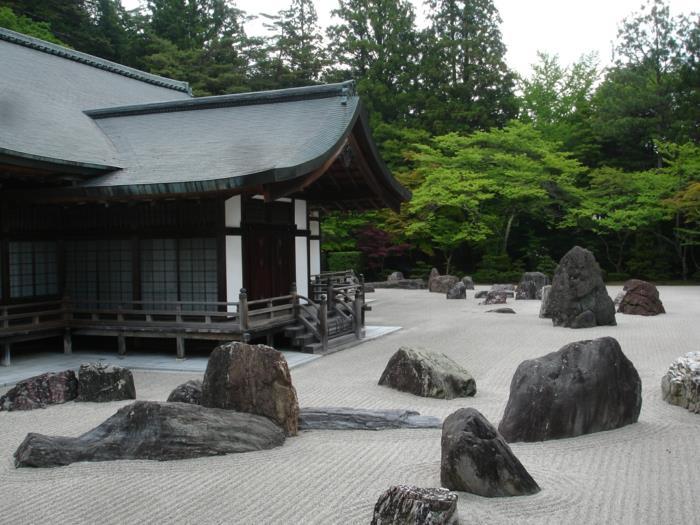 Japanska-zen-sten-trädgårdar-japanska-sten-träd