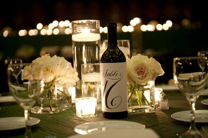 1-najlepšia-personalizovaná-svadobná-fľaša-vína-etiketa-na-svadobnom stole