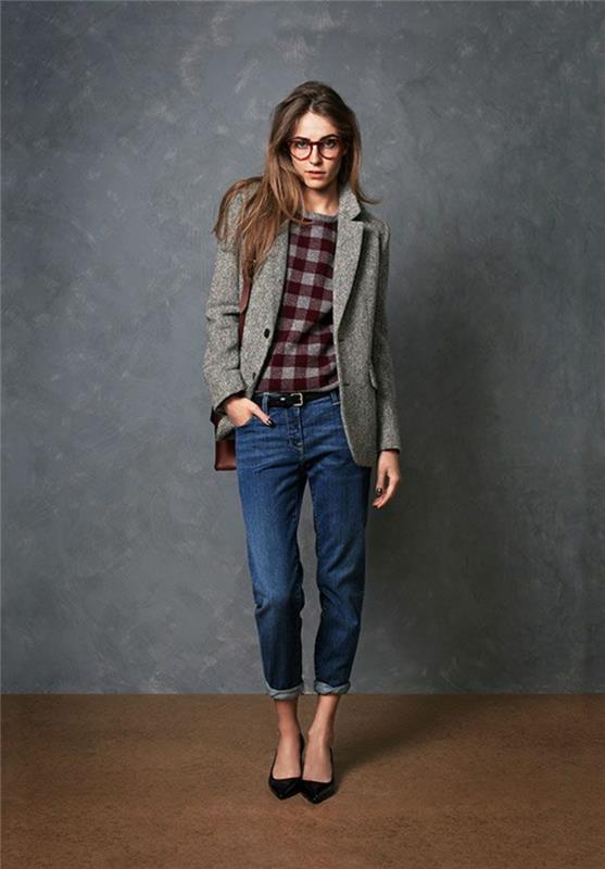 1-camaieu-šedá-žena-s-denim-mid-dĺžka-elegantné-topánky-hnedé vlasy