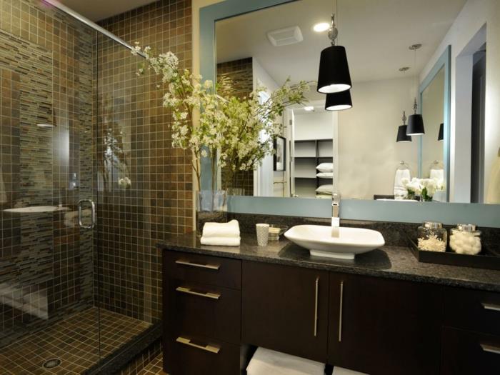 model-kúpeľňa-veľká-kúpeľňa-nábytok-v-hnedej-drevenej doske-umývadlo-mozaika-sprchovací kút