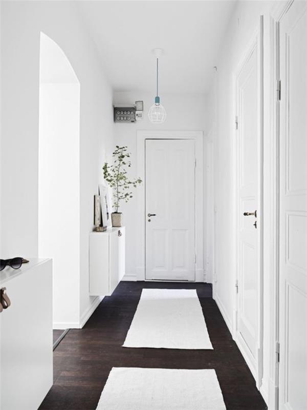 123-design-a-korridor-väggarna-är-vita-storlek