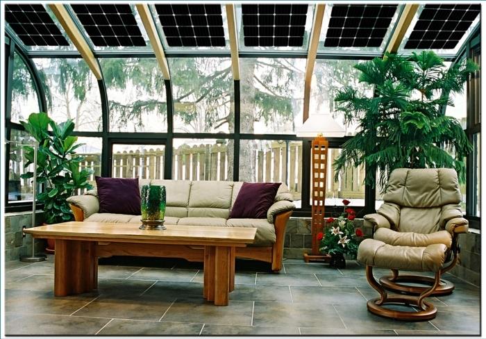 magnifik-veranda-soffa-trä-fåtölj-mycket-bekväma-trä-bord-fotovoltaiska paneler