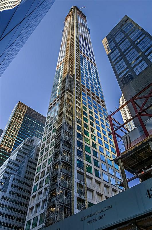 21-432-Park-Avenue-New-York-bostäder-skyskrapa-i-new-york-med-en-magnifik utsikt-mot-staden