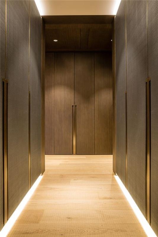 23-garderob-korridor-färgade-grå-storlek