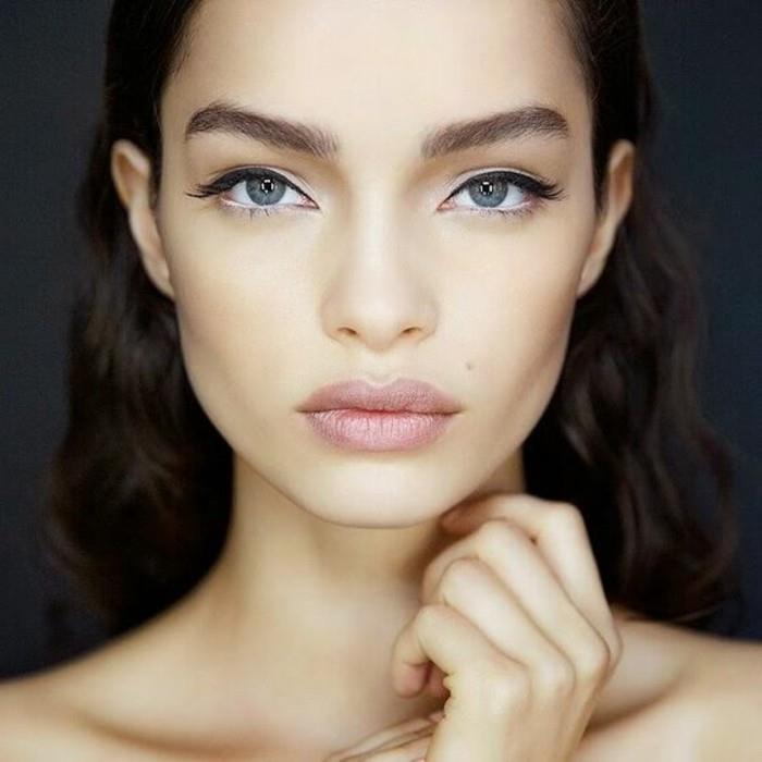 3-naučte sa, ako aplikovať-makeup-modré-oči-makeup-modro-hnedé oči