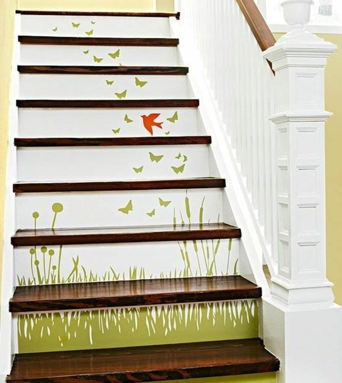 trappa-målning-trä-blommig-mönster-renovering-trappa-formidabel