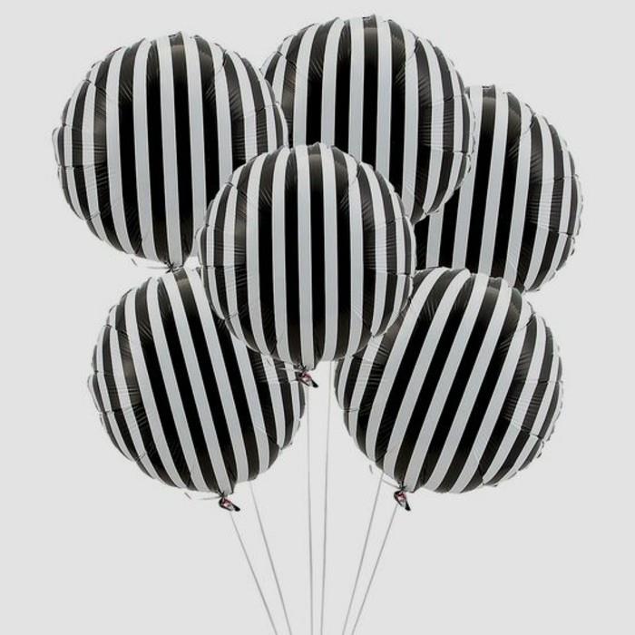 45-bukett ballonger i svart och vitt