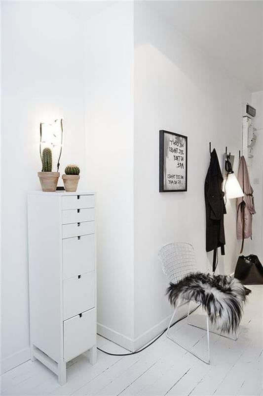 53-dressing-enree-väggar-i-vit-storlek