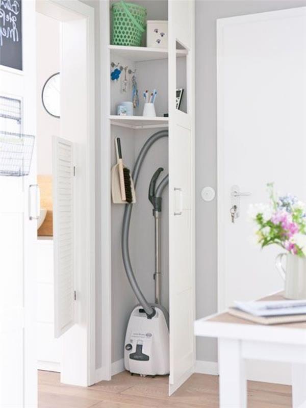 59-walk-in-closet-resized-dammsugare