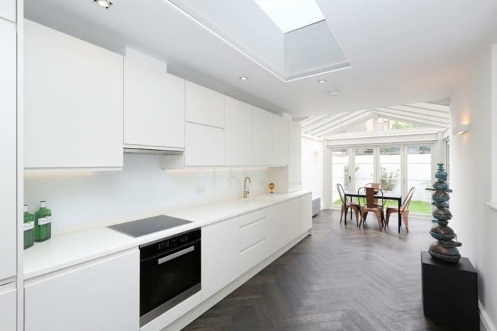 ultramodern-veranda-deco-ren-linjer-möblerad-veranda-i-kök-och-matsal