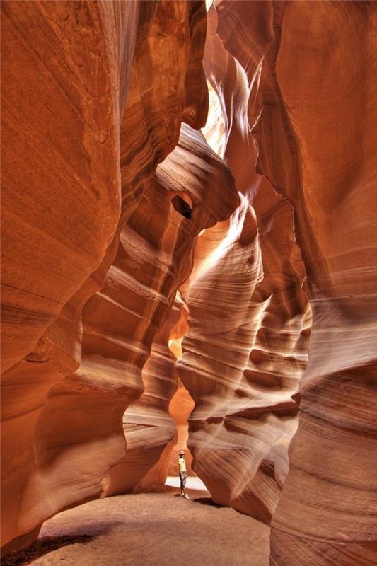 Antelope-Canyon-Luca-sak-att-göra-innan-du-dör