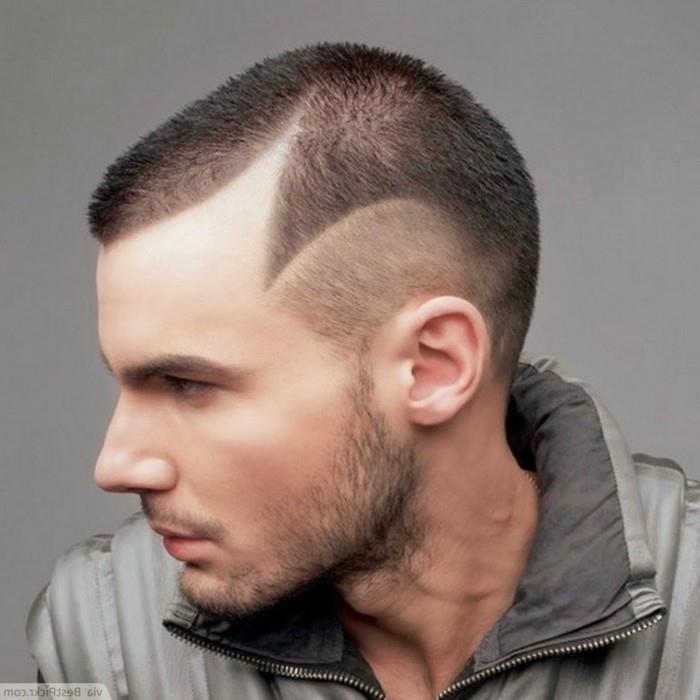Korta frisyrer för män