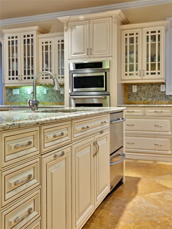 Interiér-dizajn-farba-moderná-kuchyňa-biela-barbre
