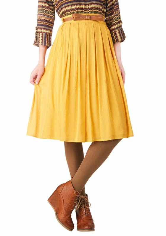 Ročník-módny-outfit-pekne-tancujúca-hojdačka-sukňa s vysokým pásom-žltá