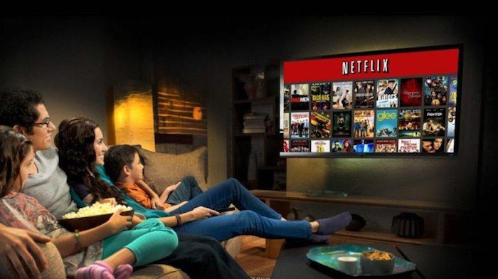 Netflix drar sig ur binge på vissa nya program för att kunna erbjuda veckovisa avsnitt