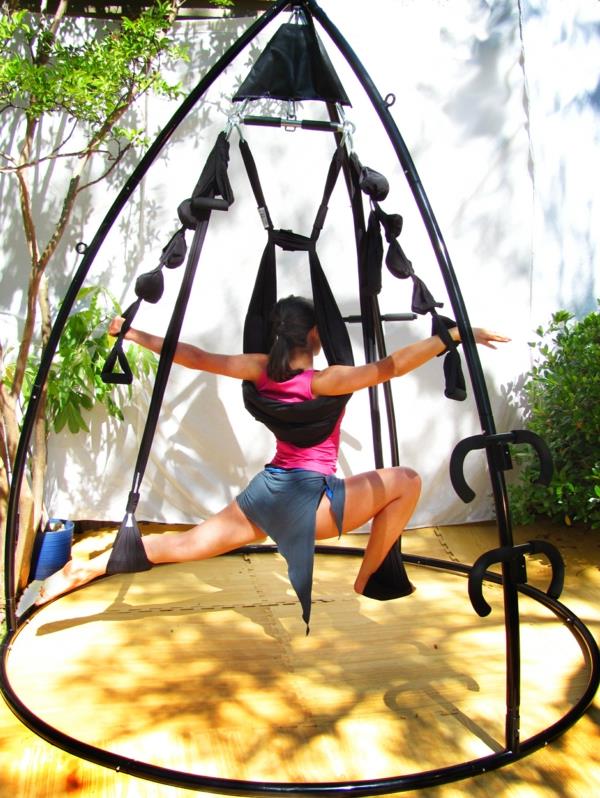 Omni-Gym-Yoga-Swing-igloo-installation-för-inomhus-och-utomhus