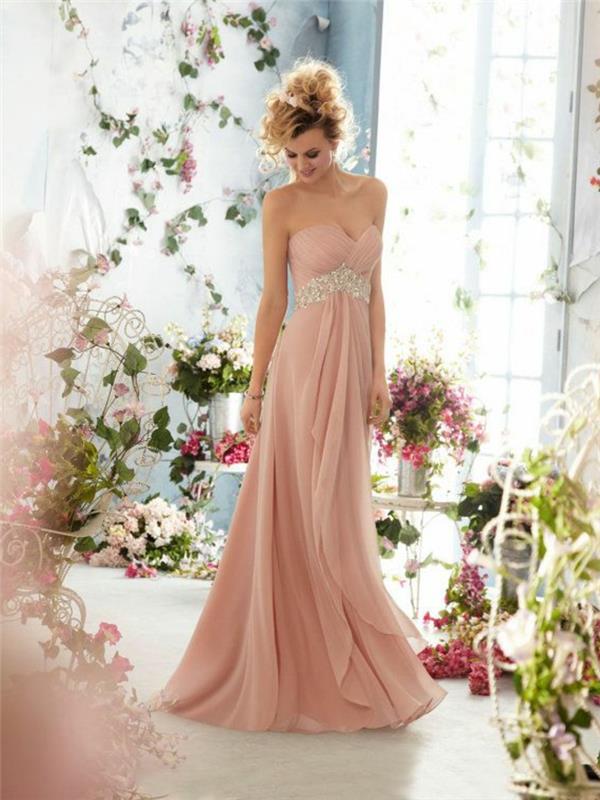 Bröllop-vittne-klänning-rosa-lång-kristaller