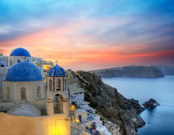 Santorini-sunset-Fotolia-4307913-retušované-zmenená veľkosť