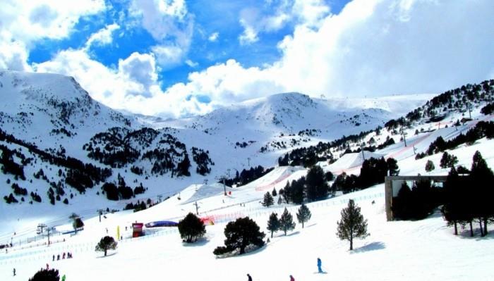 Ski-Andorra-Stay-snowboard-prázdniny-pružiny-lacné