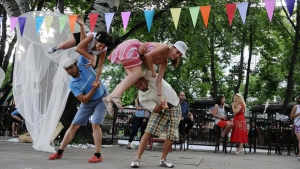 Moderný a vintage swing-dance-outfit-piknik-do-sofie