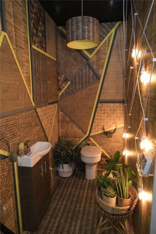 ako si vyzdobiť toaletu s obmedzeným priestorom, predstava dreveného obkladu steny toalety, príklad, ako si prerobiť toaletu