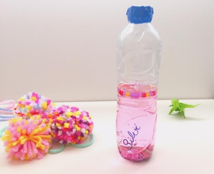 vad man ska göra med en plastflaska, flaskåtervinningsidé, provrecept att göra med de små