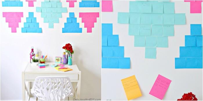 DIY tonåringsrum, färgglada post it -anteckningar i olika rader på en vit vägg, skriv viktiga anteckningar, färgglada anslagstavlor