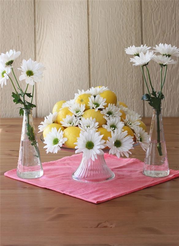 Veľkonočná aktivita Veľkonočná dekorácia DIY dekorácia váza z bahna a chrisanthemum