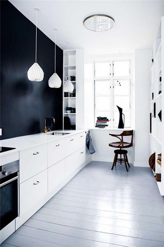 köksförvaringsspets, vit taklampa med origami -design, kök med vitt tak och svart vägg