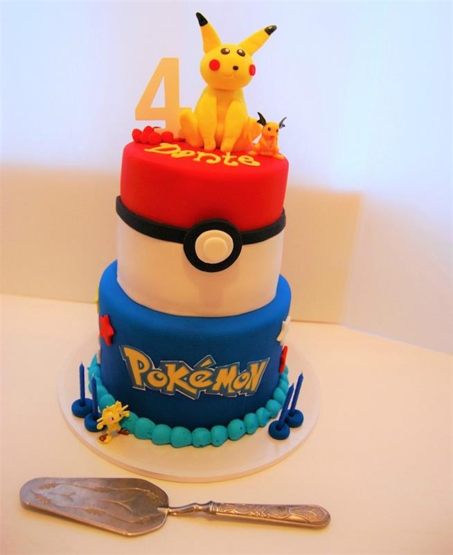 pokemon torta topper, vrstvená narodeninová torta, roztomilé pikachu, špachtľa, pokemonové písmená