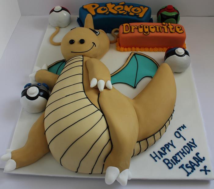 narodeninová torta, dino, listy pokémona, pokeballs, dekorácia pokemonovej torty, plech na pečenie
