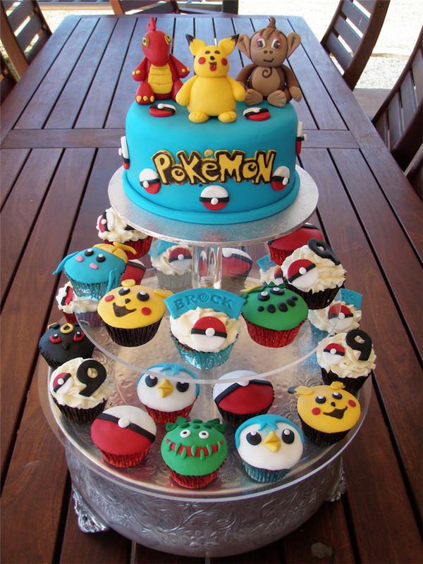 narodeniny pokémona, cupcakes pokemon, ozdoba pokemonovej torty, figúrky zo sladkého cesta, gramofón