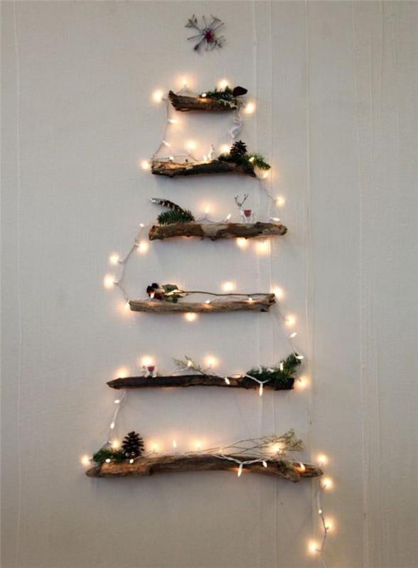 naplavené drevo-stena-vianočný stromček