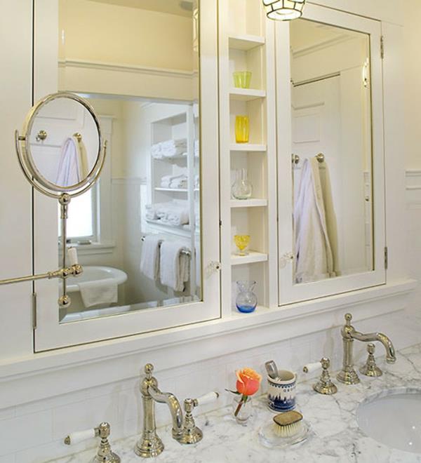 badrum-skåp-med-dubbel-spegel