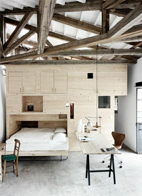 dielne-a-lofty-vysoký-interiér-drevené-závesné-postele-pracovný stôl