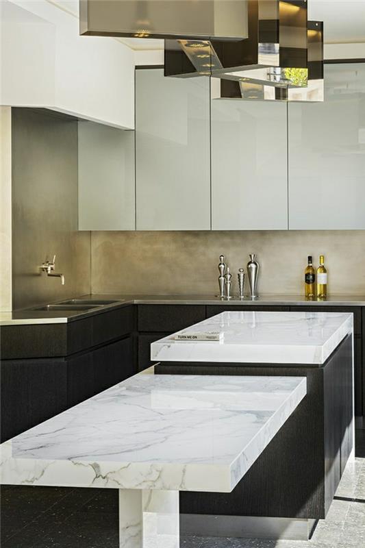 kök-bar-hög-i-vit-marmor-modernt-kök-svart-möbler-grått klinkergolv