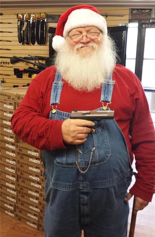 beard-long-cap-santa-noel-armory-americin
