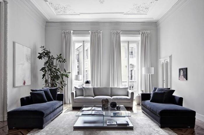 blå sammetsoffor, grå soffa, bästa färgen för vardagsrumsväggar, vita väggar, högt i tak, trägolv