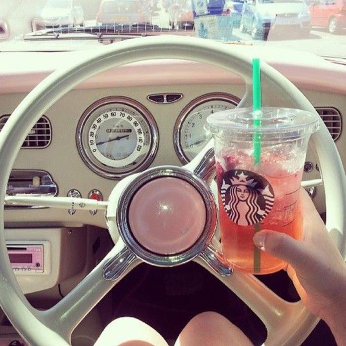 energy-drink-in-the-starbucks-pink-car-cup