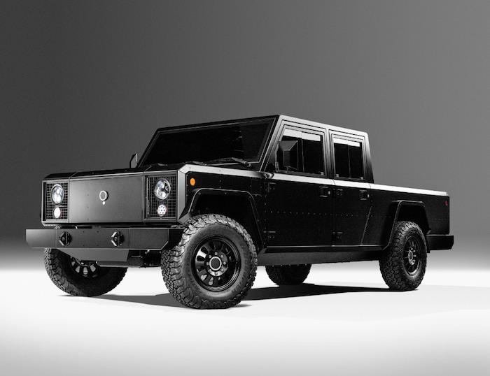 Americký start-up Bollinger Motors predstavil svoje dve elektrické terénne vozidlá B1 a B2