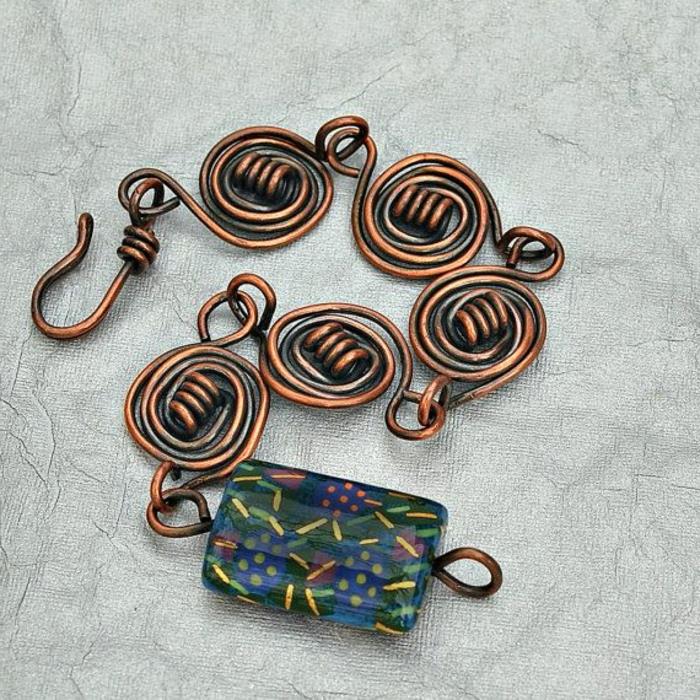 koppar-armband-metall-armband-med-snygg-sten
