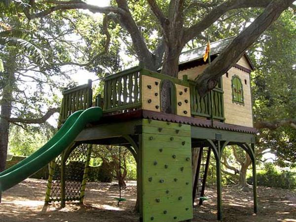 treehouse-green-house-with-a-waterfall