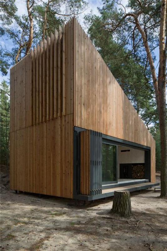 stuga-i-skogen-vacker-innovativ-arkitektur-i-naturen