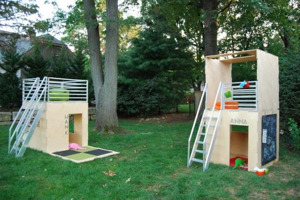 trädgård-hydda-för-barn-två-hyddor-med-terrasser